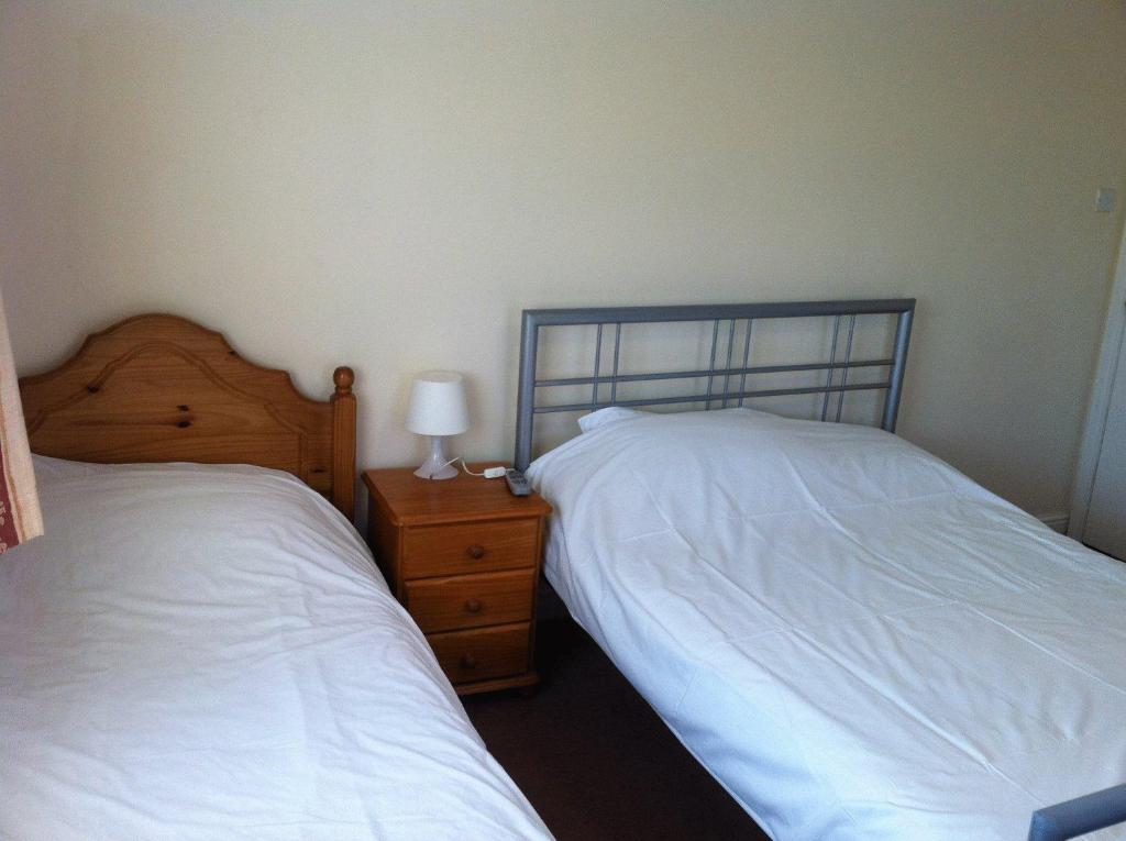 Hillingdon Lodge Room photo